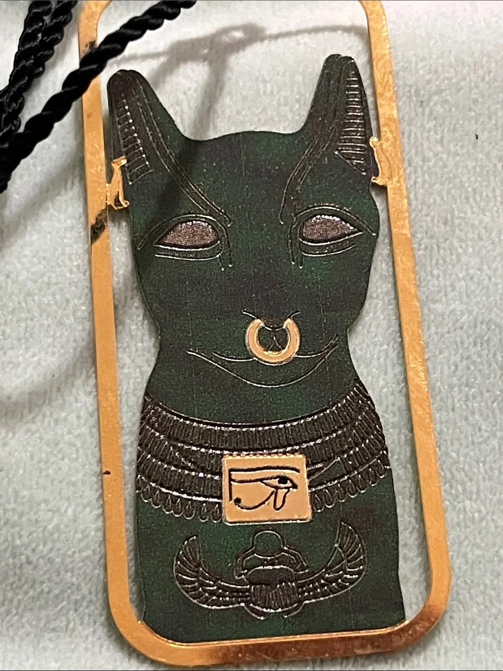 Egyptian Cat Decorative Pendant Ornament in Green and Gold